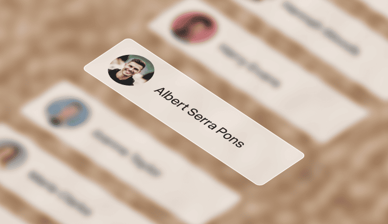 Customer profile card showing data protection and user information.